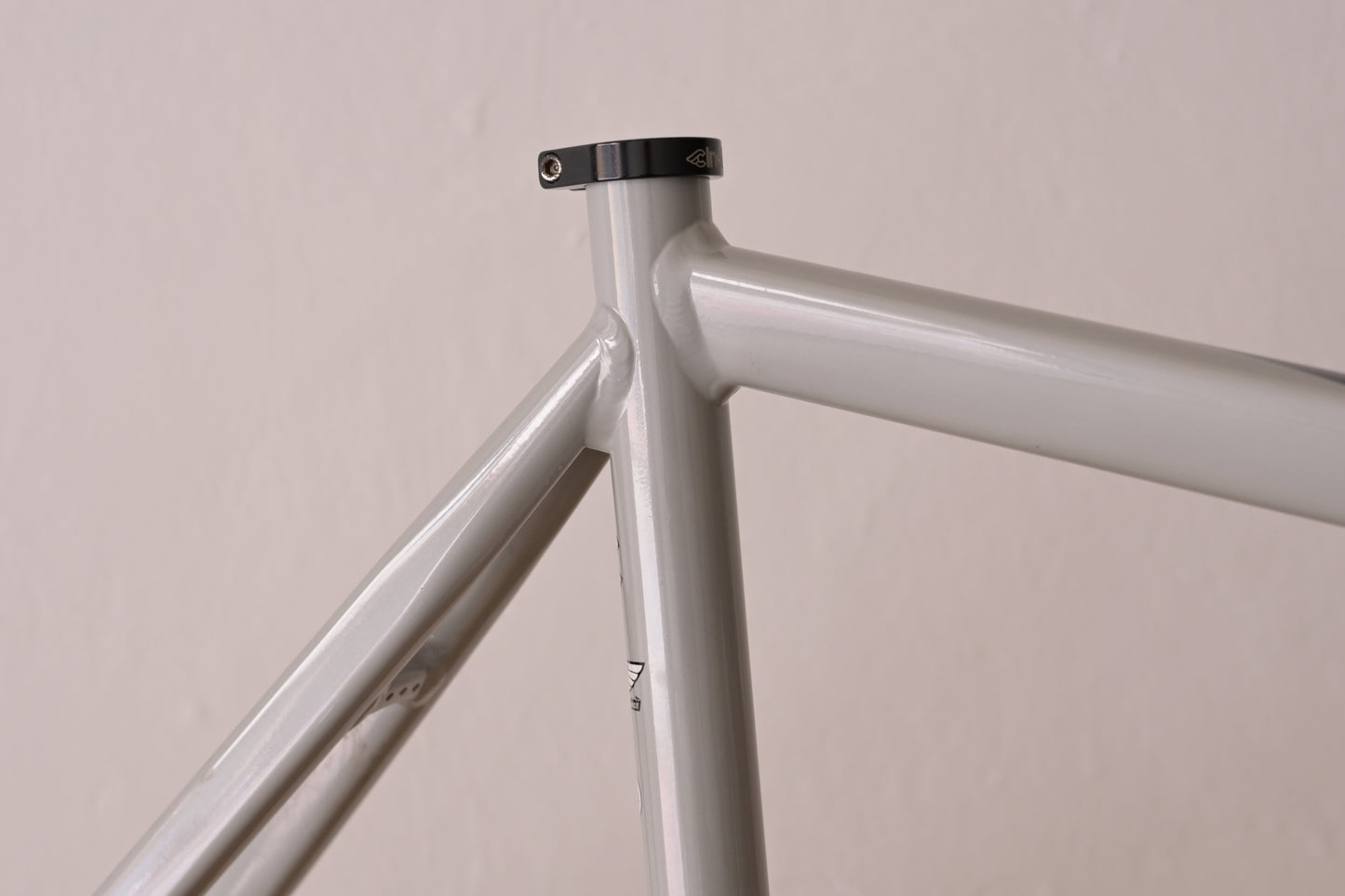 Cinelli Mash Grey Benny gold 50cm