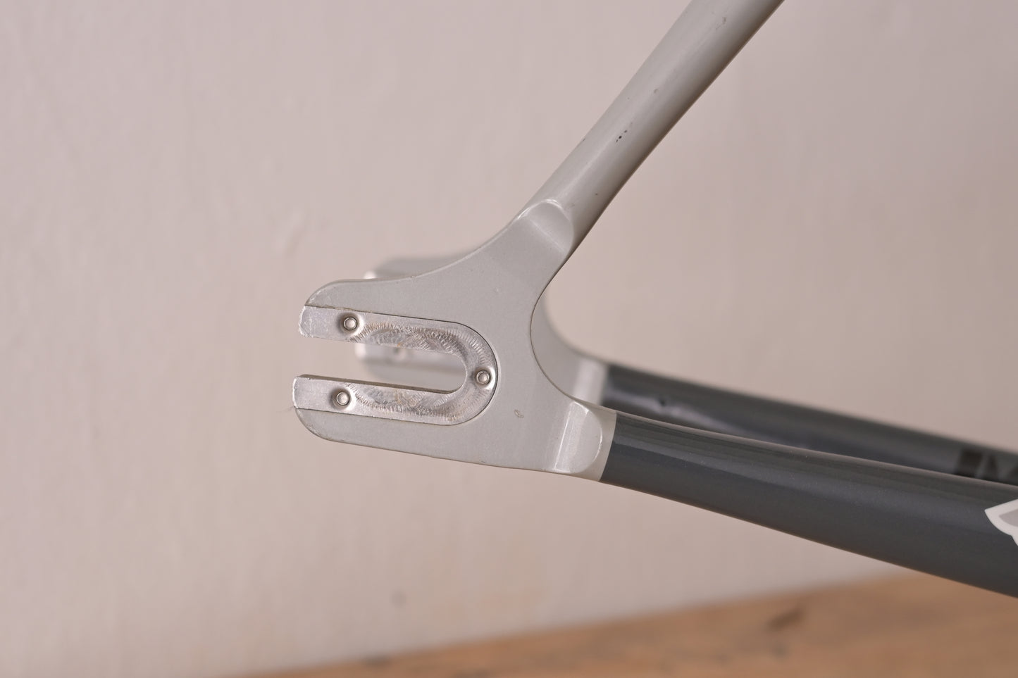 Cinelli Mash Grey Benny gold 50cm