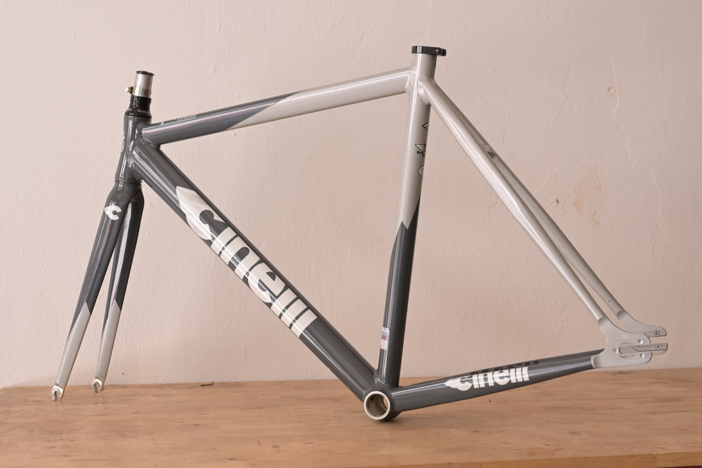Cinelli Mash Grey Benny gold 50cm