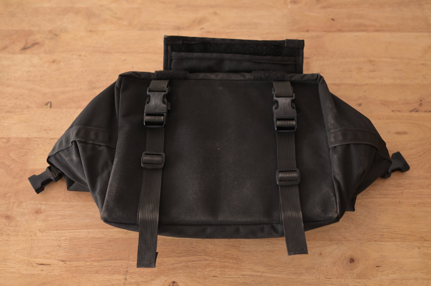 ILE Porteur Rackbag Small Black Cordura